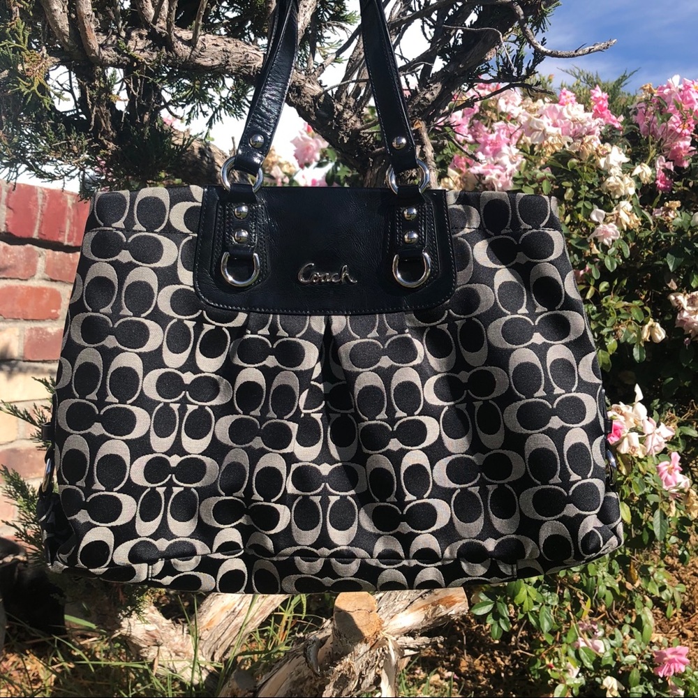 SOLD VINTAGE Coach Signature Bag